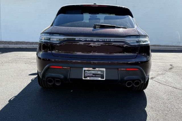 Used 2023 Porsche Macan AWD/4WD image 11