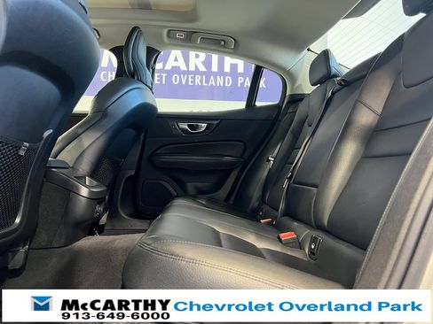 Used 2024 Volvo S60 B5 Plus image 28