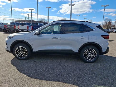 New 2026 Ford Escape SE image 15