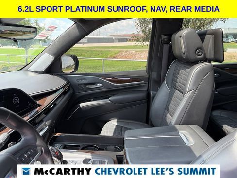 Used 2022 Cadillac Escalade ESV Sport Platinum w/ LPO, ONYX Package AWD/4WD image 61