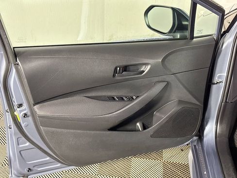 Used 2023 Toyota Corolla LE image 10