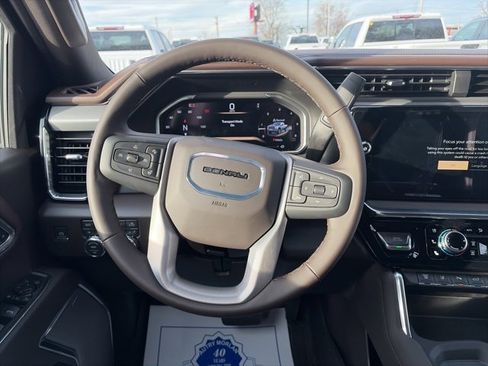 New 2026 GMC Sierra 2500 Denali w/ Denali Reserve Package image 15