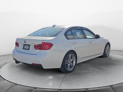 Used 2017 BMW 330i Sedan RWD image 5