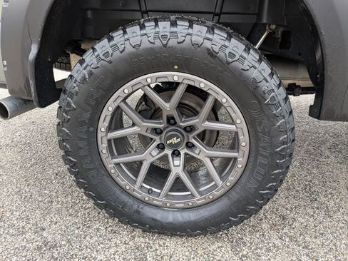 Used 2020 Ford F150 XLT w/ Equipment Group 302A Luxury image 11