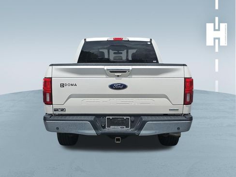 Used 2019 Ford F150 Lariat w/ Equipment Group 502A Luxury AWD/4WD image 4