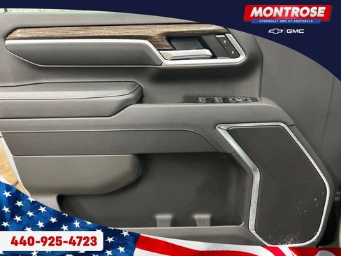 New 2026 GMC Sierra 2500 SLE image 9