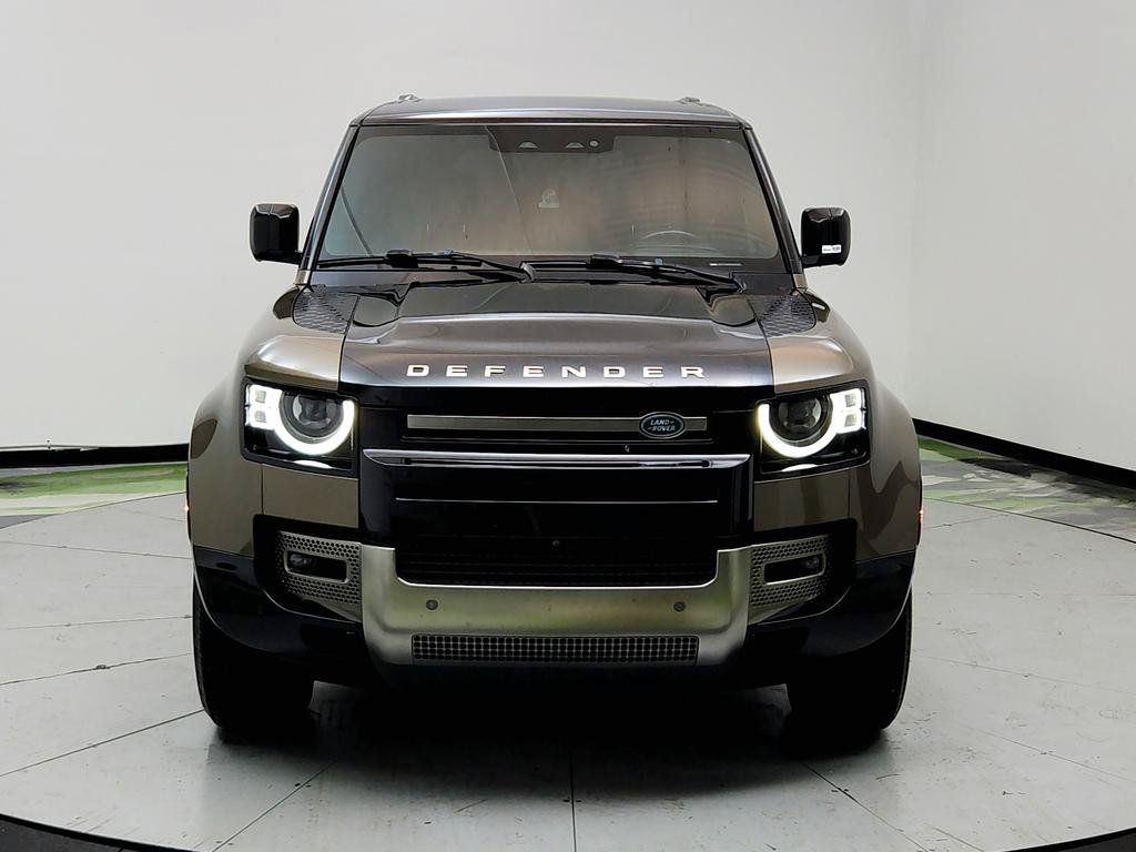 Used 2021 Land Rover Defender 110 X AWD/4WD image 2