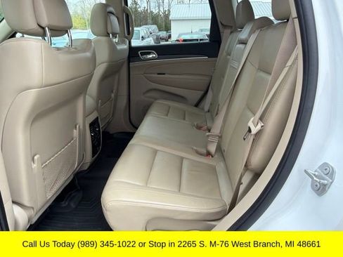 Used 2020 Jeep Grand Cherokee Limited AWD/4WD image 32