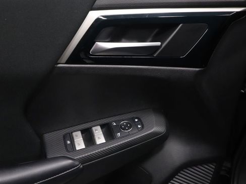 Used 2022 Mitsubishi Outlander ES image 22