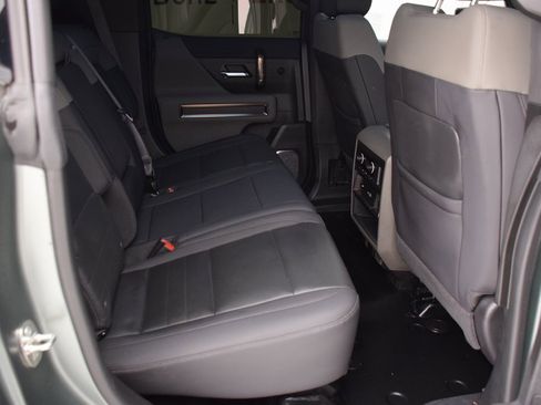 Used 2024 GMC Hummer EV 3X w/ Extreme Off-Road Package image 16