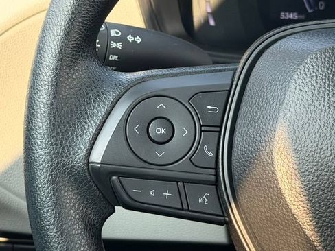 Certified 2026 Toyota Corolla Cross L FWD image 27