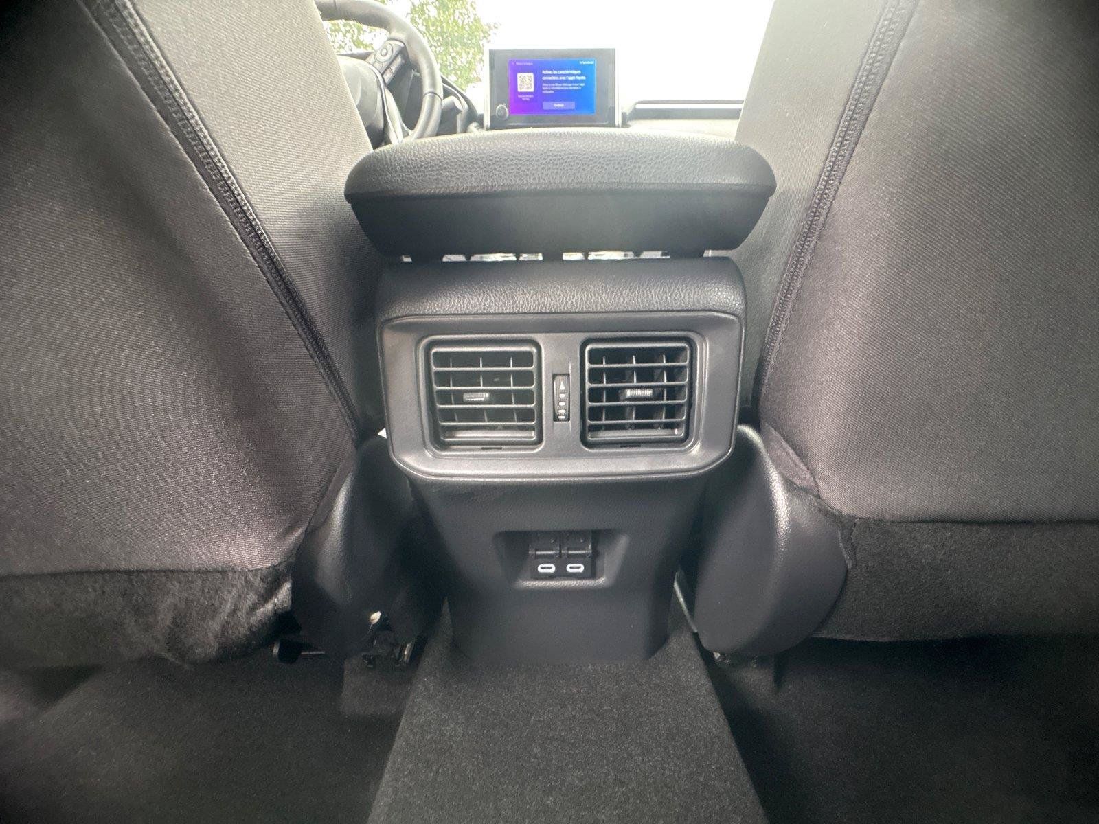 Used 2025 Toyota RAV4 XLE w/ Convenience Package AWD/4WD image 14