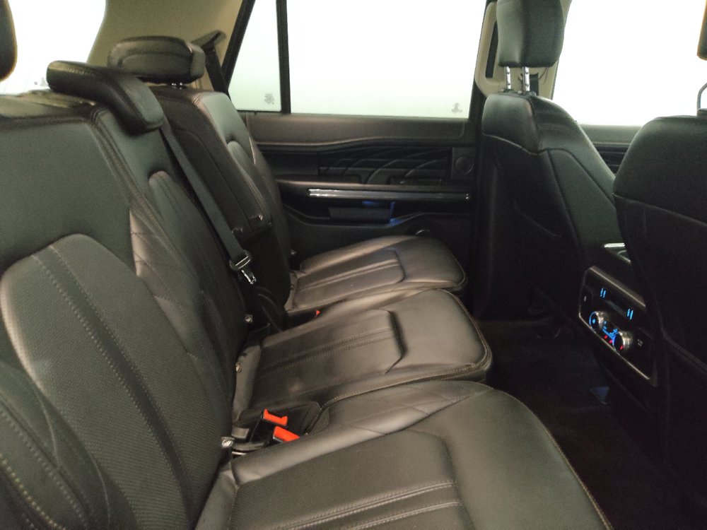 Used 2019 Ford Expedition Platinum AWD/4WD image 19
