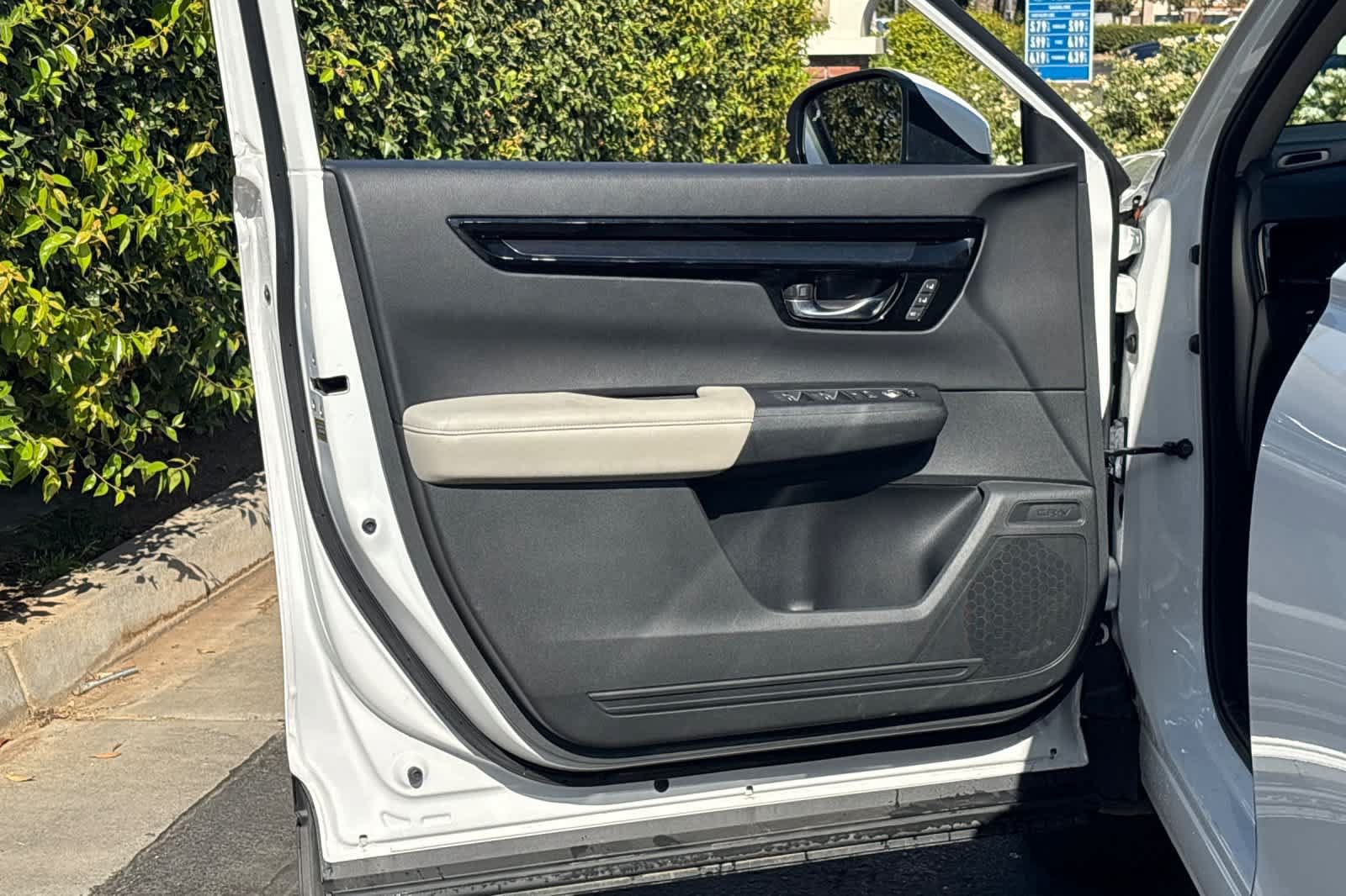 Used 2024 Honda CR-V EX-L image 14
