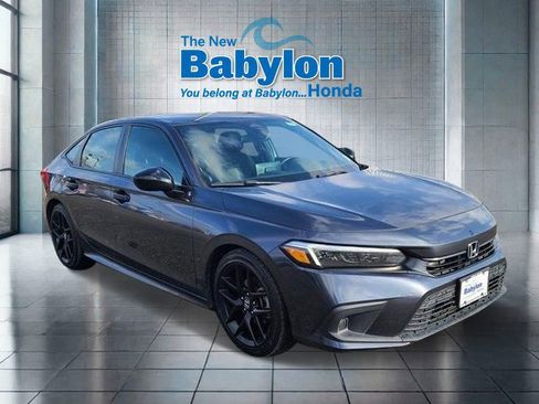 Used 2022 Honda Civic Sport image 6