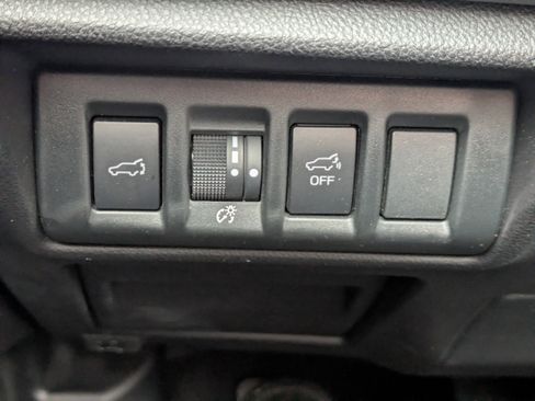 Used 2023 Subaru Outback Onyx Edition image 29