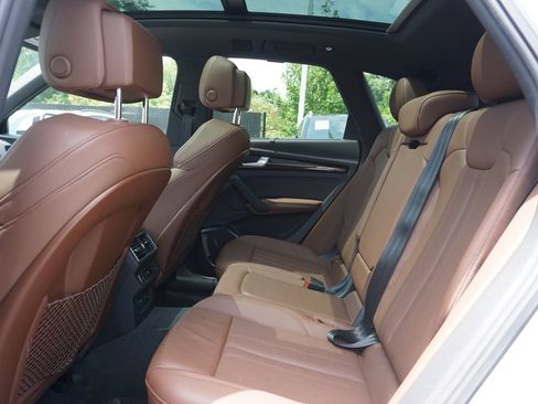 Used 2019 Audi Q5 2.0T Premium Plus AWD/4WD image 21