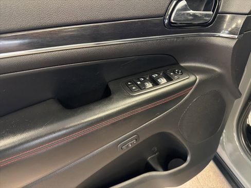 Used 2020 Jeep Grand Cherokee Trailhawk w/ Trailhawk Luxury Group image 5