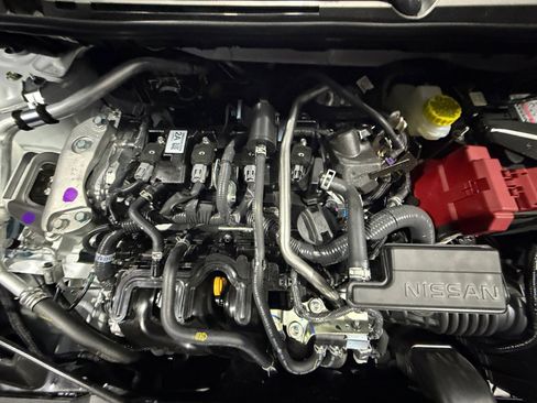 New 2026 Nissan Sentra SR FWD image 22