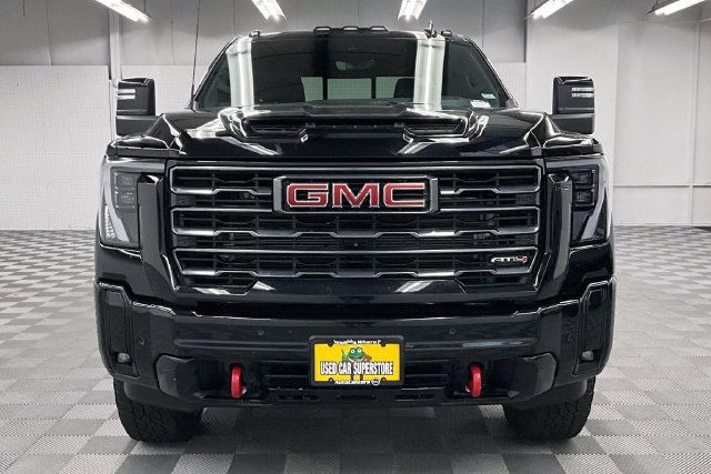 Used 2025 GMC Sierra 2500 AT4 w/ AT4 Premium Plus Package AWD/4WD image 4