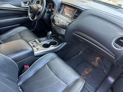 Used 2019 INFINITI QX60 Luxe w/ Essential Package FWD image 19