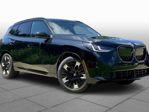 Used 2025 BMW X3 xDrive30i w/ Premium Package image 2