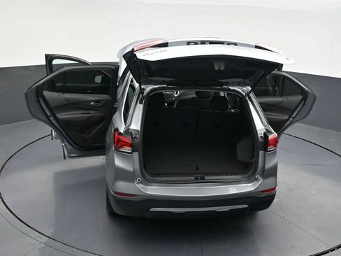 Used 2023 Chevrolet Equinox LT FWD image 36