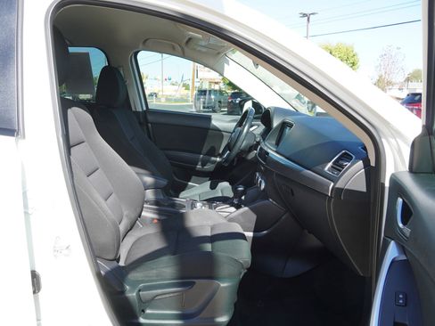 Used 2016 MAZDA CX-5 Touring image 24