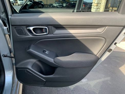 Used 2025 Honda Civic Sport image 34