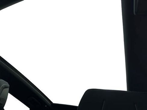 New 2026 Cadillac Optiq Luxury 1 w/ LPO, Floor Liner Package image 14