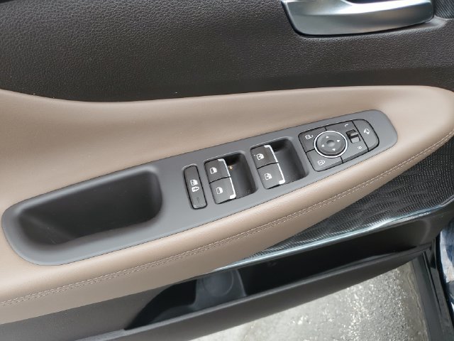 Used 2022 Hyundai Santa Fe Limited AWD/4WD image 21
