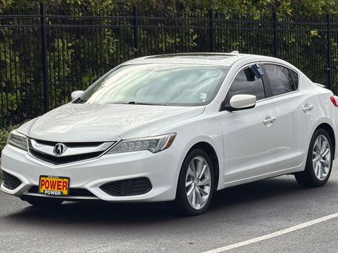 Used 2018 Acura ILX image 8