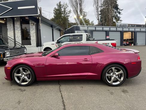 Used 2014 Chevrolet Camaro SS w/ RS Package image 11