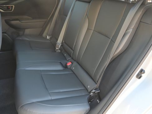 Certified 2026 Subaru Outback Premium AWD/4WD image 32