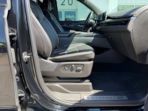 Used 2021 Cadillac Escalade Sport w/ Driver Assist Tech Package AWD/4WD image 20