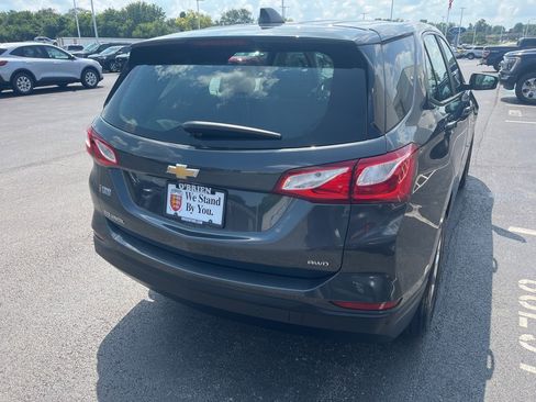 Used 2021 Chevrolet Equinox LS image 5