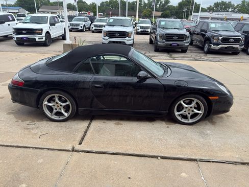 Used 2002 Porsche 911 Carrera RWD image 5