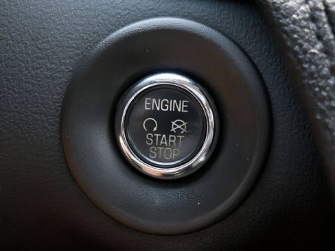 Used 2015 Lincoln MKT AWD w/ Equipment Group 201A image 25