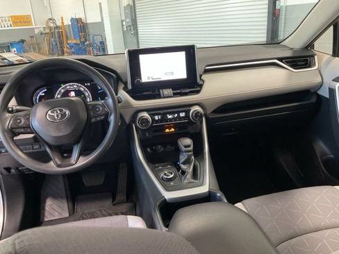 Used 2023 Toyota RAV4 XLE w/ Convenience Package AWD/4WD image 21