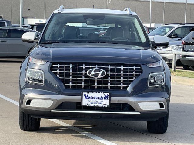 Used 2023 Hyundai Venue Limited w/ Cargo Package FWD image 6