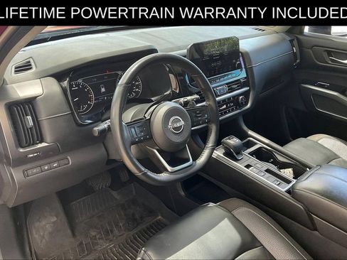 Used 2022 Nissan Pathfinder SL w/ SL Premium Package FWD image 12