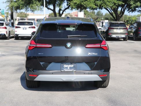 Certified 2026 BMW X3 xDrive30i w/ Premium Package AWD/4WD image 12
