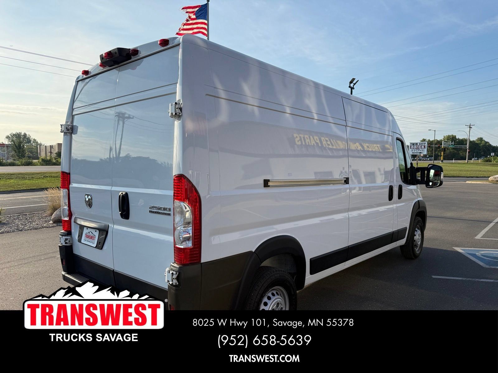 Used 2023 RAM ProMaster 2500 FWD image 14