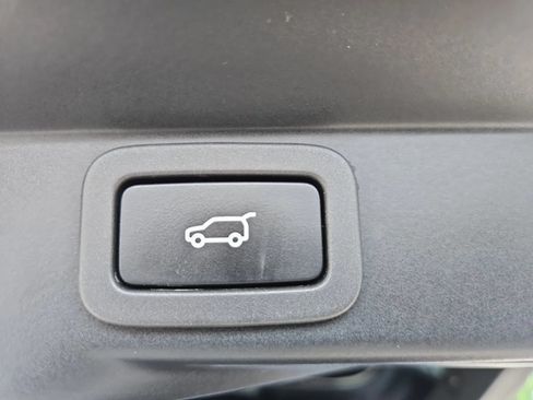 Used 2018 Land Rover Range Rover Sport HSE AWD/4WD image 27