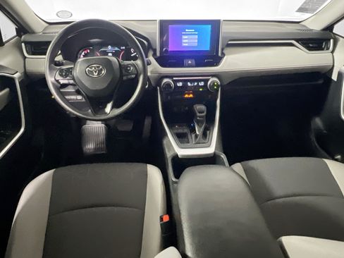 Used 2025 Toyota RAV4 XLE w/ Convenience Package FWD image 29
