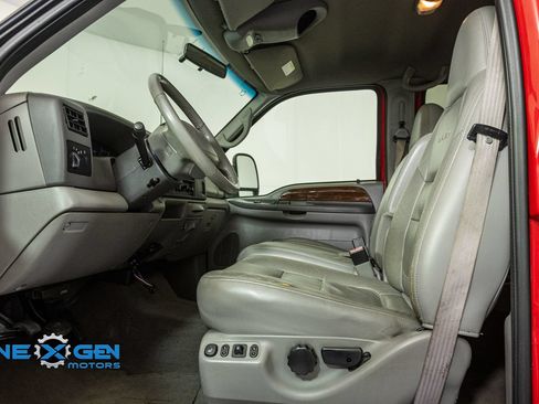 Used 2001 Ford F350 Lariat AWD/4WD image 13