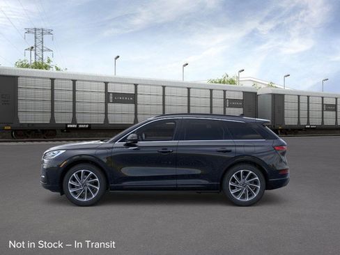 New 2026 Lincoln Corsair Grand Touring image 3