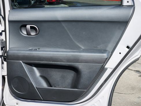 Used 2025 Hyundai Ioniq 5 SE image 31