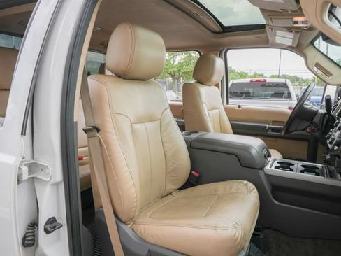 Used 2014 Ford F350 Lariat w/ Lariat Ultimate Package AWD/4WD image 35