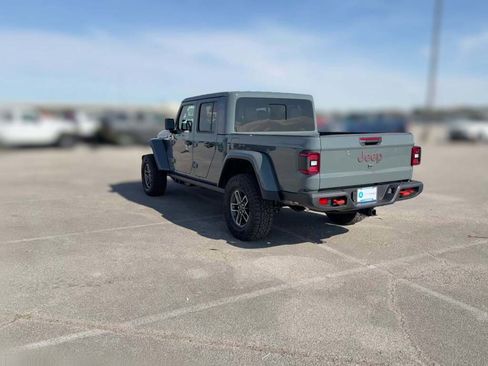 New 2026 Jeep Gladiator Mojave image 9